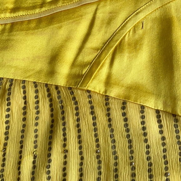 Bruuns Bazaar 100 % Silk Yellow Skirt size 8/38 - Picture 5 of 8